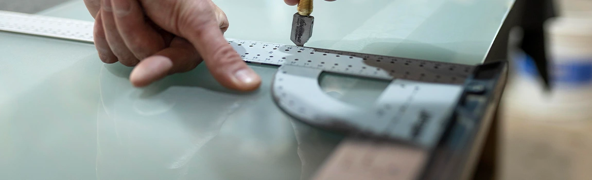 Commercial Glass Repair Company in Ives Estates, FL