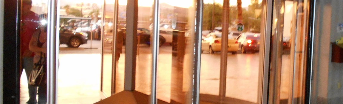 Storefront Glass Repair Cost in Ives Estates, FL